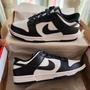 Nike Dunk Low Panda
